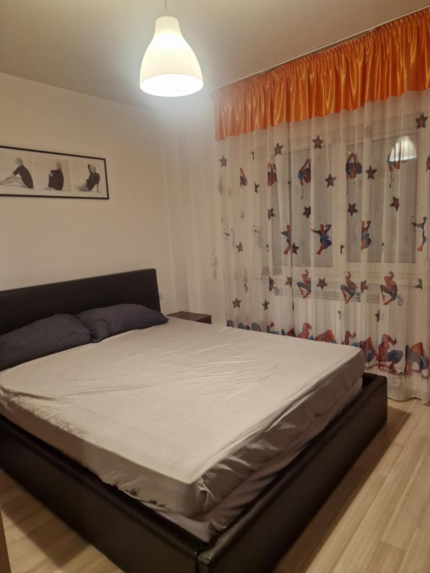 2 Bedrooms Apartment. Galati  Ngoại thất bức ảnh